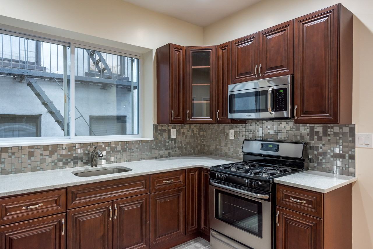 444 Suydam Street #32OD