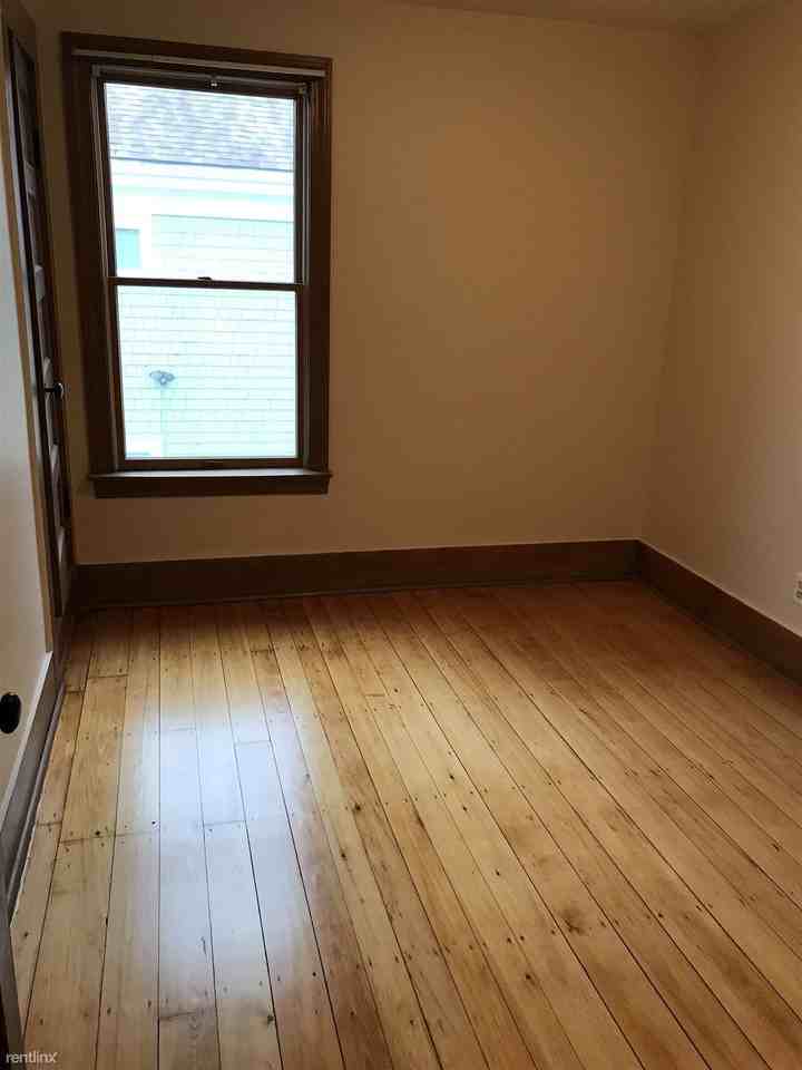 40 Beckford St - Photo 2 of 10