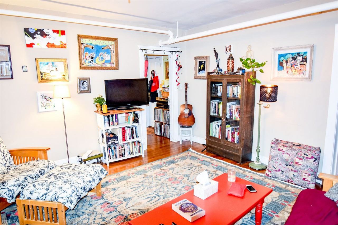 565 Washington Street - Photo 3 of 10