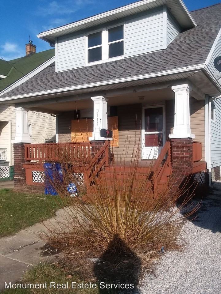 3117 W 98th St - Photo 2 of 23