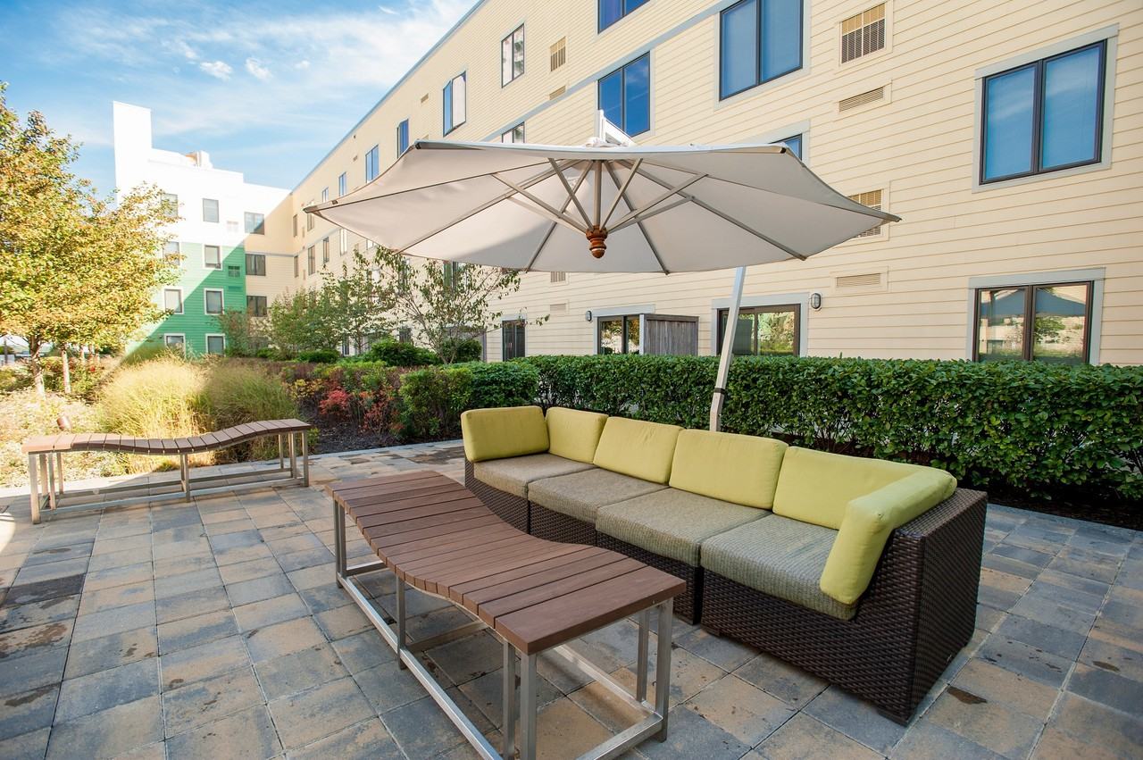 North Bethesda Market - Photo 3 of 34