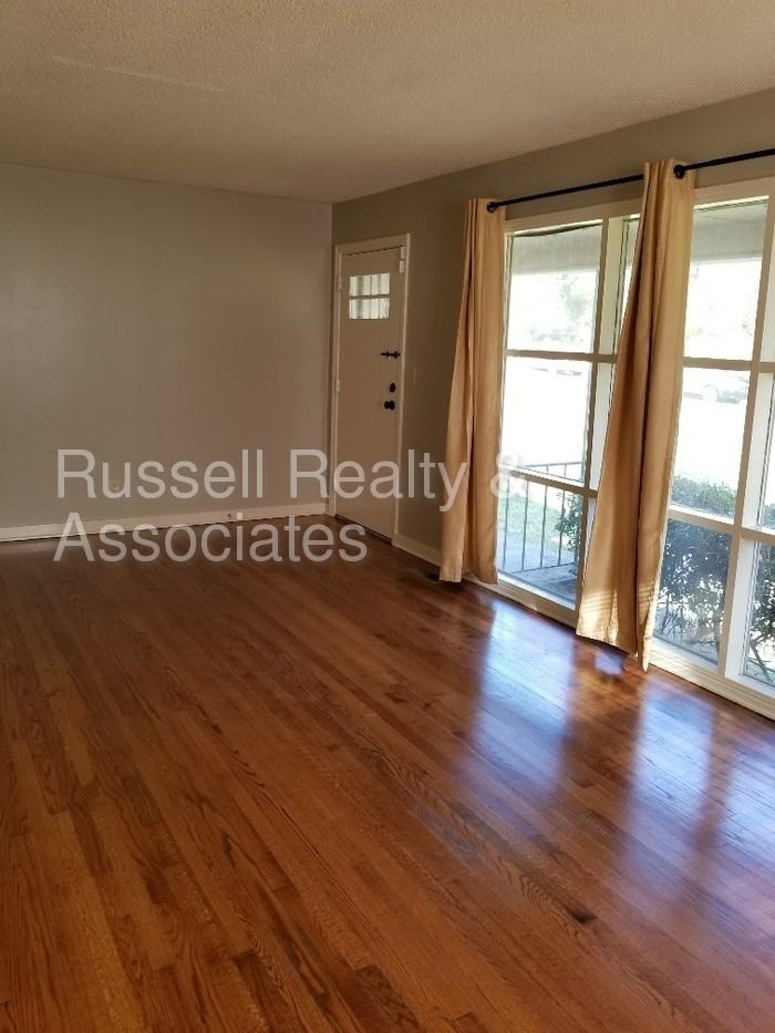 7404 4th Ave S - Photo 2 of 7