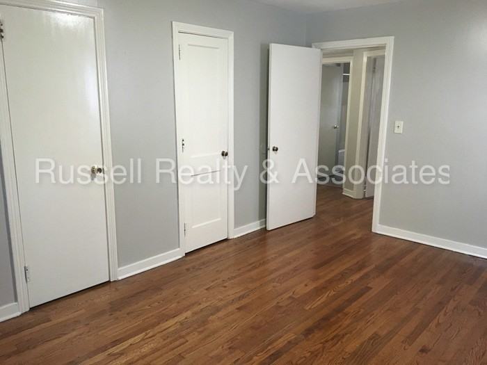 7404 4th Ave S - Photo 3 of 7