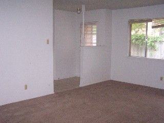 1703 Lawyer Pl - Photo 3 of 3