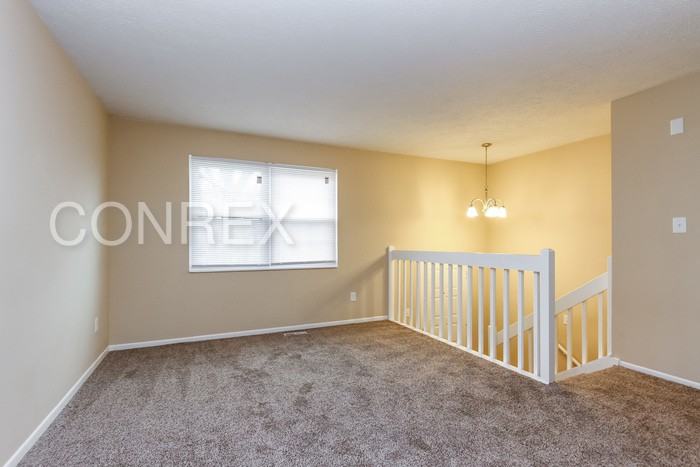 3255 Mohave Ln - Photo 2 of 8