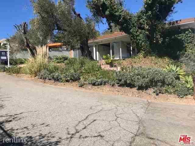 30004 Zenith Point Rd - Photo 3 of 9
