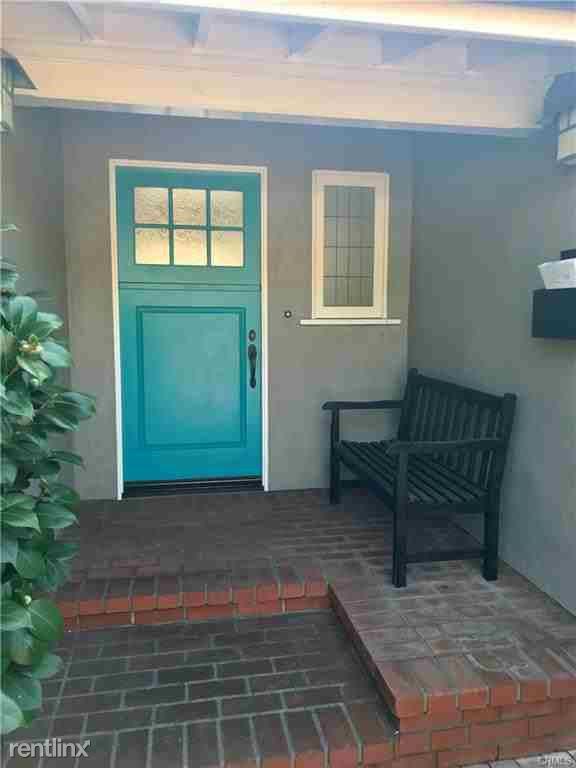 50 S Portola - Photo 2 of 27