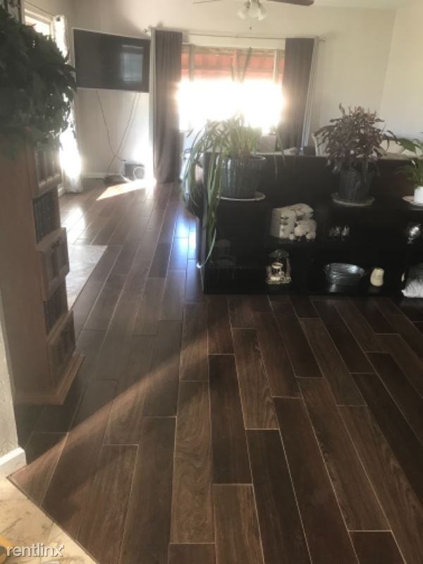 714 E Eason Ave - Photo 2 of 10