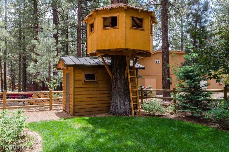 77 Snowcrest Ave - Photo 2 of 15