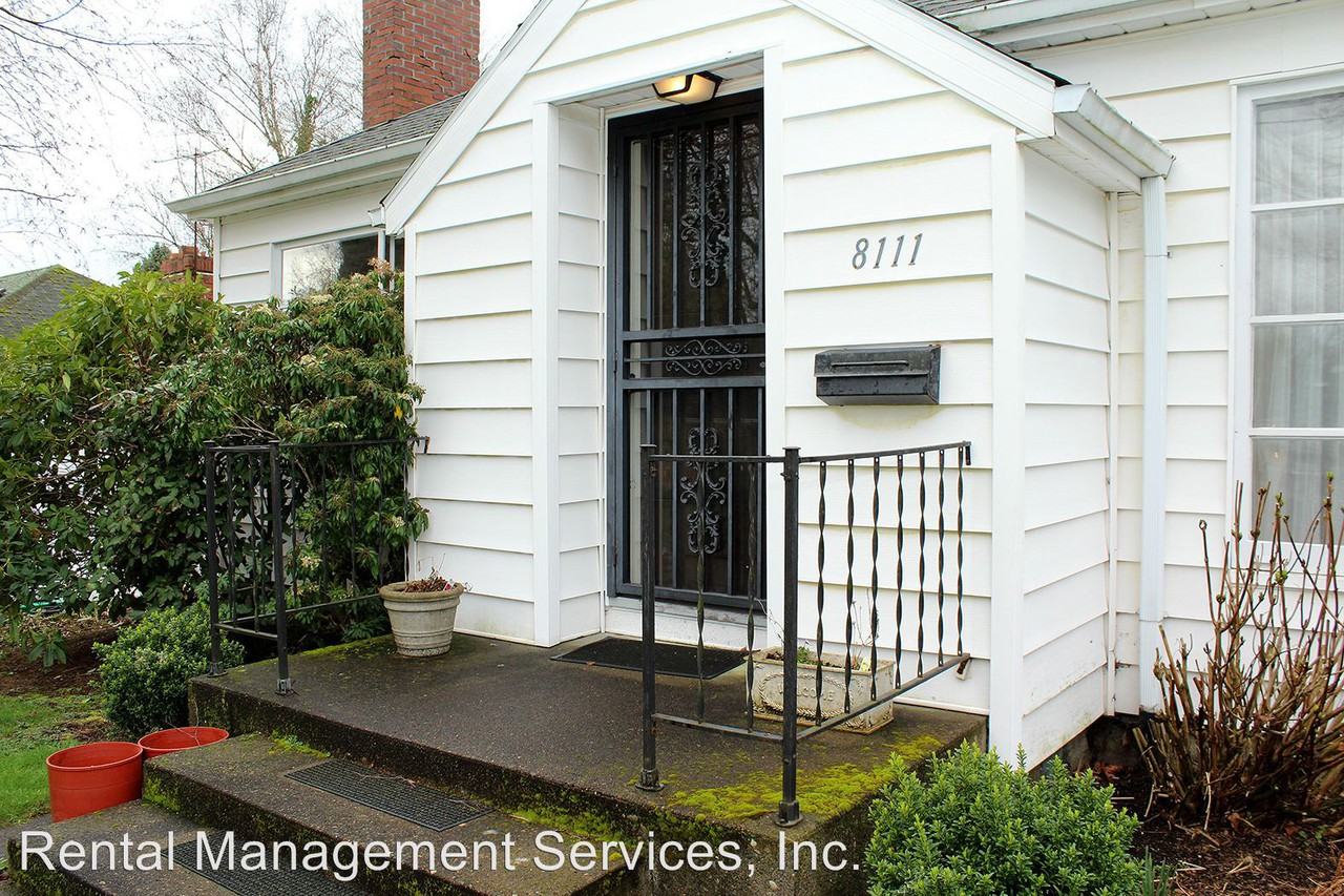 8111 SW 8th Ave - Photo 3 of 22