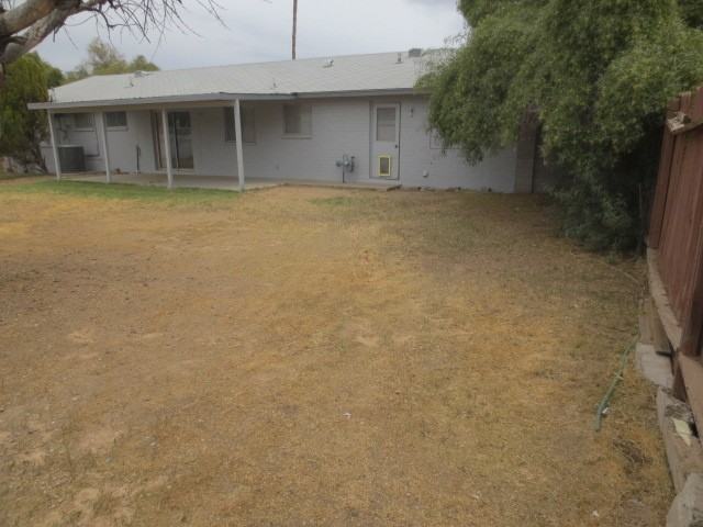 3038 E Yucca St - Photo 3 of 27