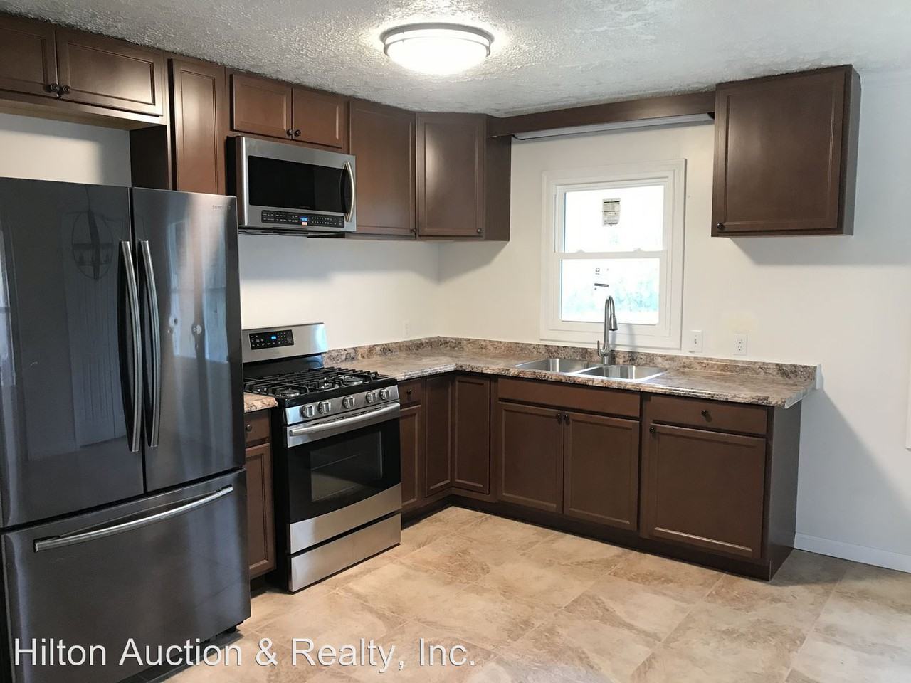 2214 M.L.K. Jr Dr - Photo 2 of 9