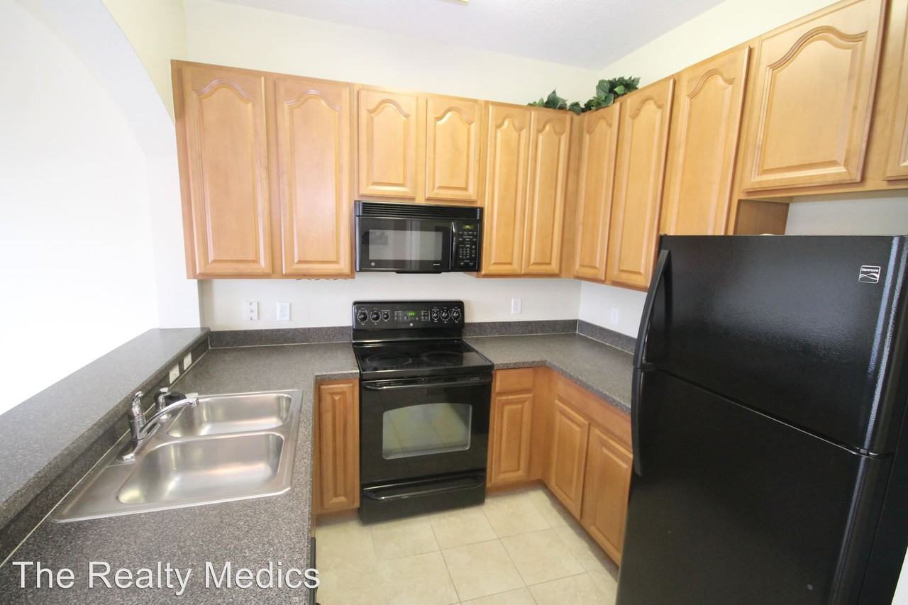 16583 Cedar Crest Dr - Photo 2 of 11