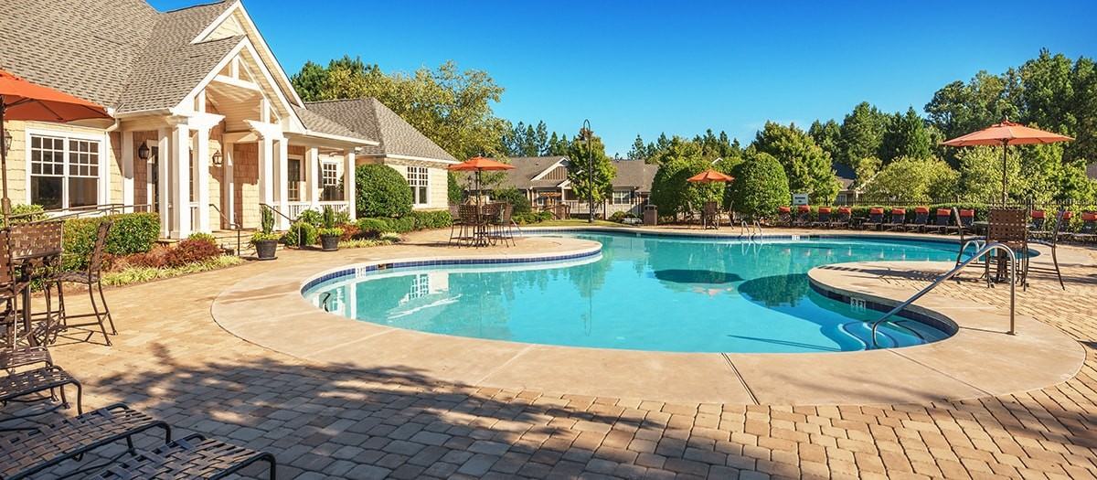 Colonial Grand at Berkeley Lake - Photo 2 of 9