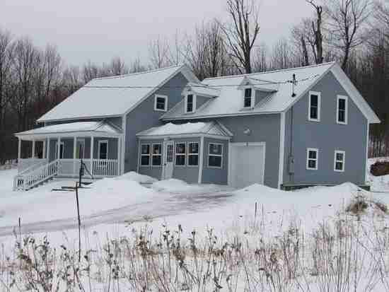 13 Davis Road - Photo 3 of 17