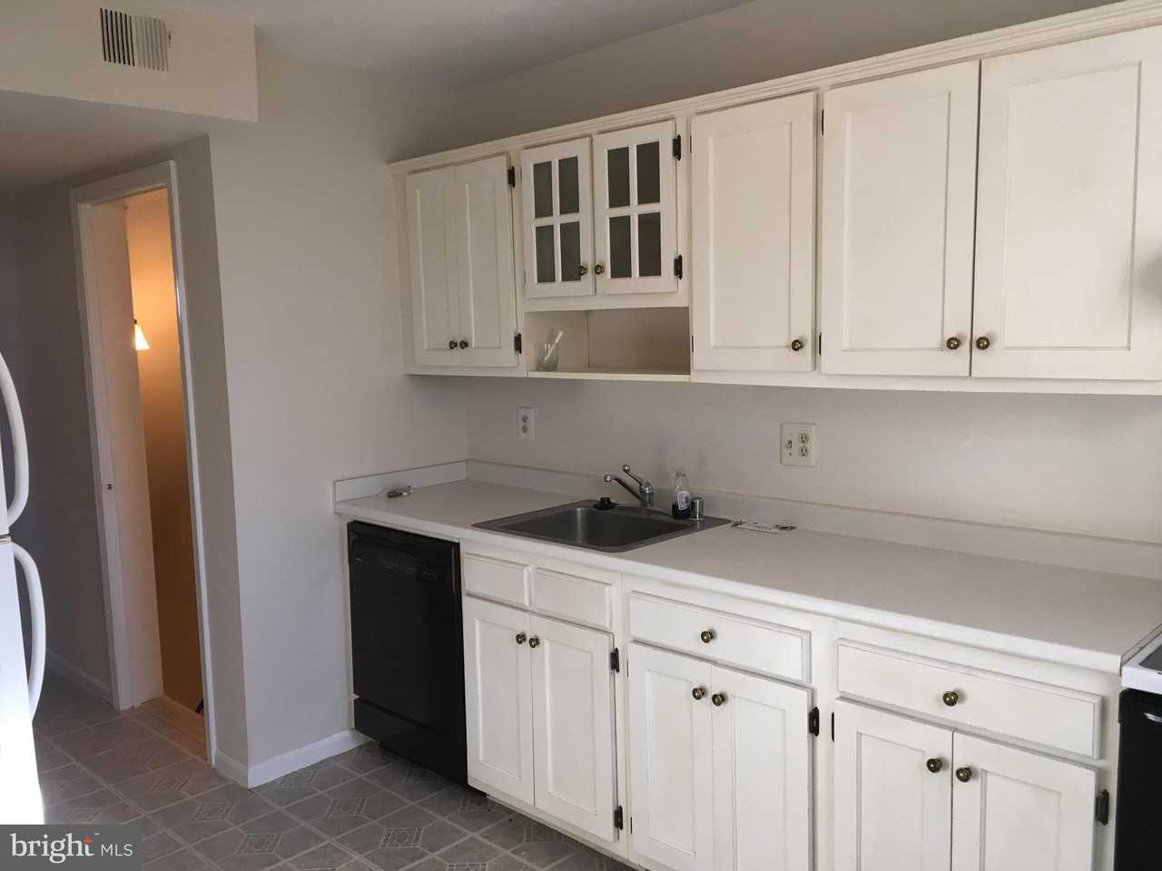 1014 Temple Ct - Photo 2 of 17