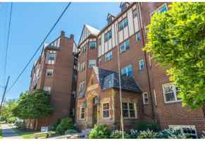featured image of 12505 Edgewater Dr
