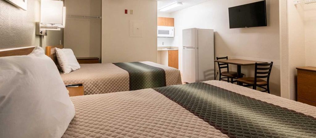 Siegel Select - Tucson - Photo 2 of 5