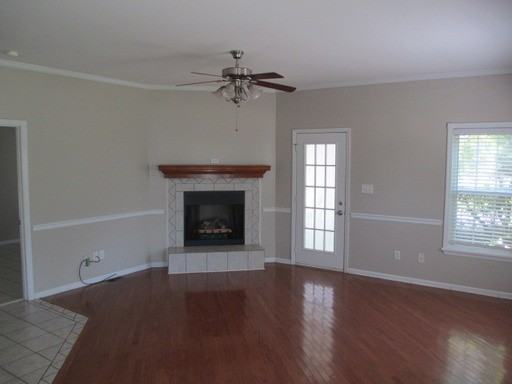 201 N Holland Point Dr - Photo 3 of 18