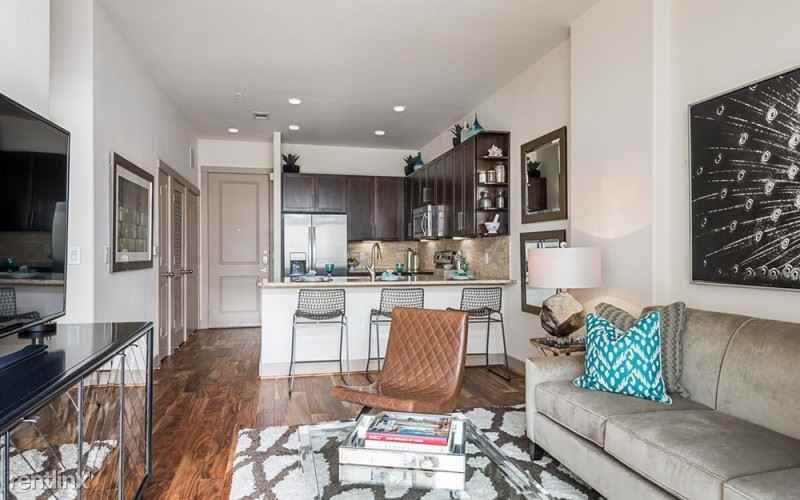 4914 Houston - Photo 3 of 9