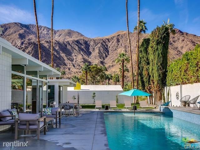 820 W Regal Dr - Photo 3 of 46