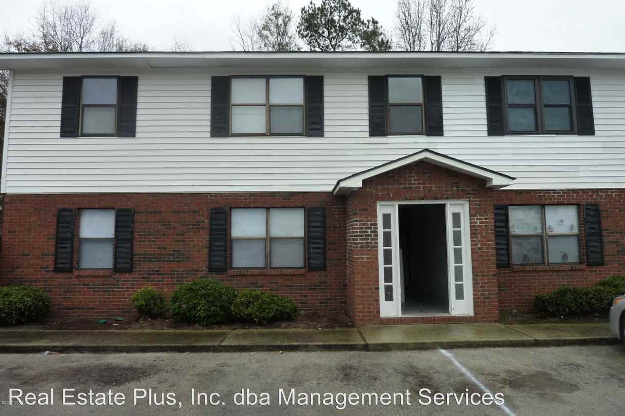 Robin's Nest, O Building 1425 Red Robin Lane 1425 Red Robin Ln, New Bern, NC 28562 Apartment