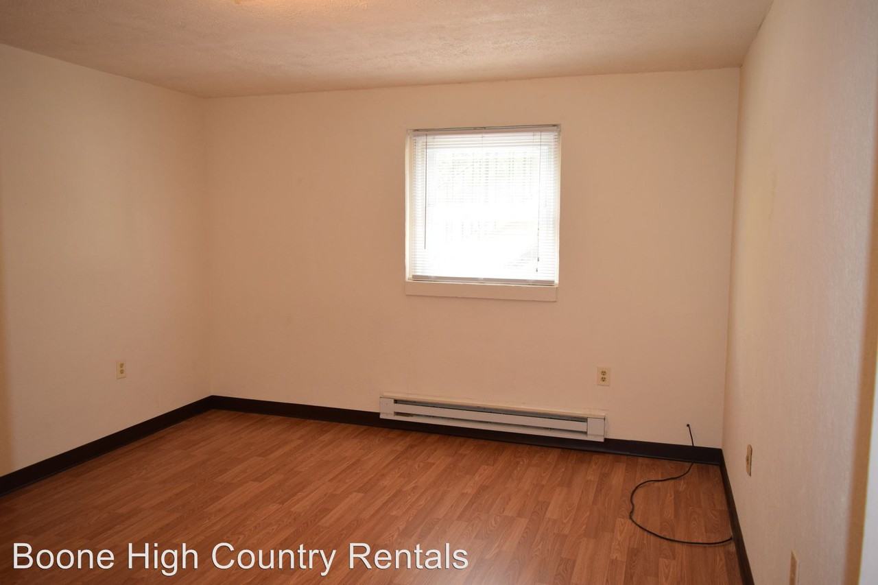 1418 NC Hwy 105 Bypass - Photo 3 of 8