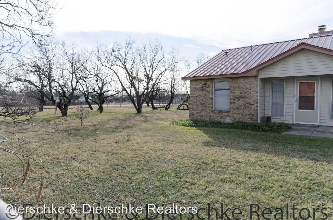 7513 Eagle Ln - Photo 3 of 28