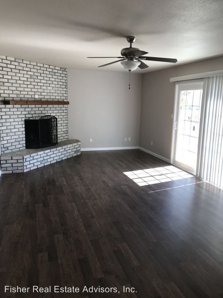 1378 Ramona St - Photo 3 of 10