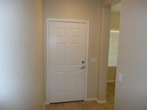 19430 W Adams St - Photo 2 of 27