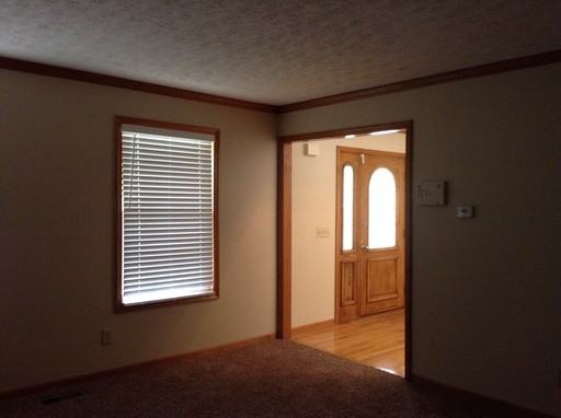 3038 Robina Ln - Photo 2 of 17