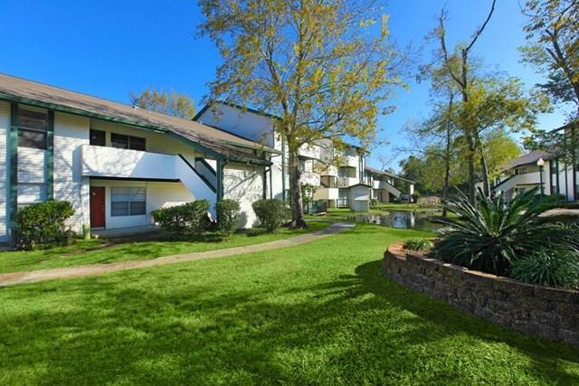 Oakmont of Algiers Apartments - Photo 2 of 24