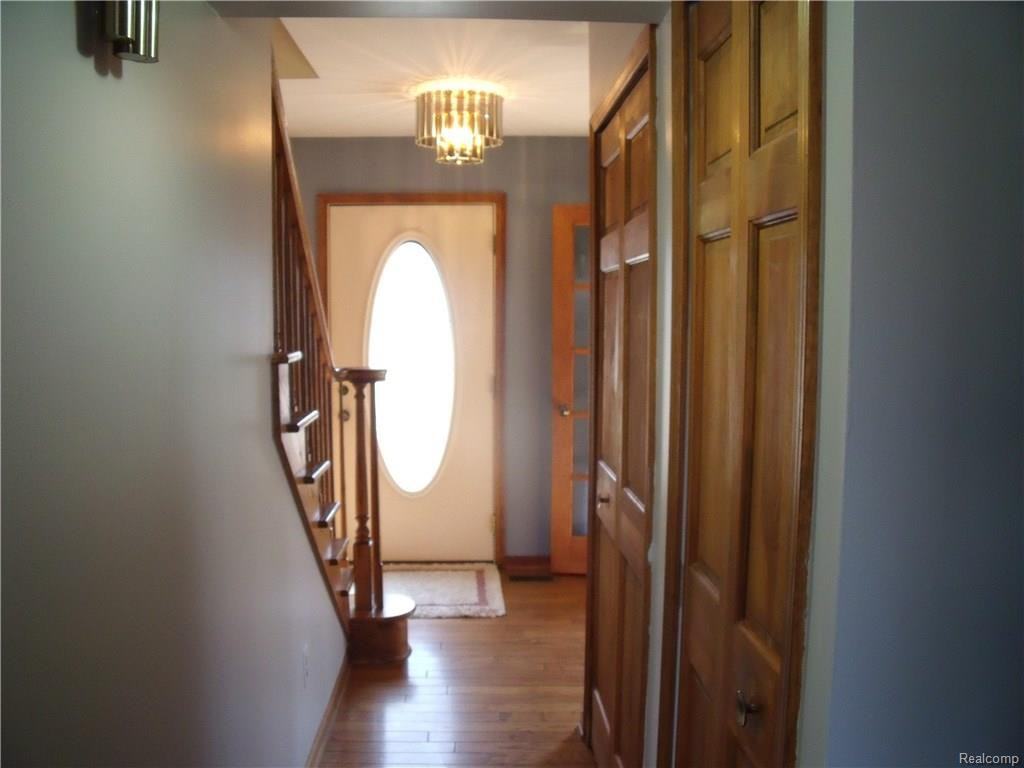 10555 Skeman Rd - Photo 2 of 36