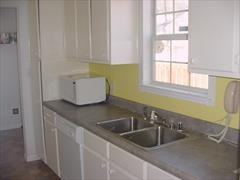 570 60th Pl S - Photo 3 of 5