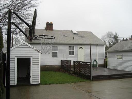 140 NW 12th St - Photo 2 of 17