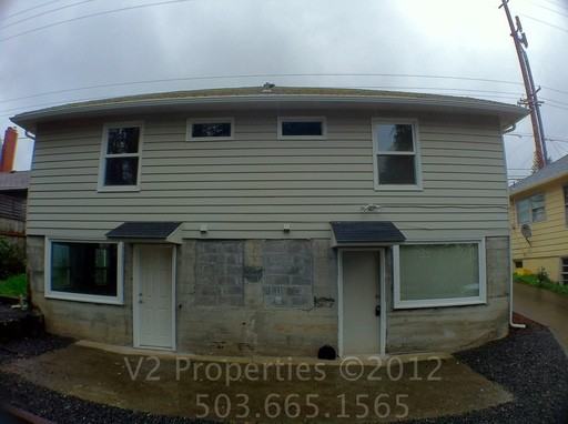 7111 SE Division St - Photo 3 of 8