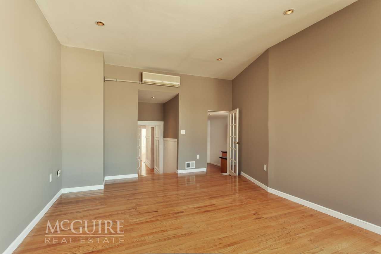 3028 Fillmore St - Photo 3 of 19