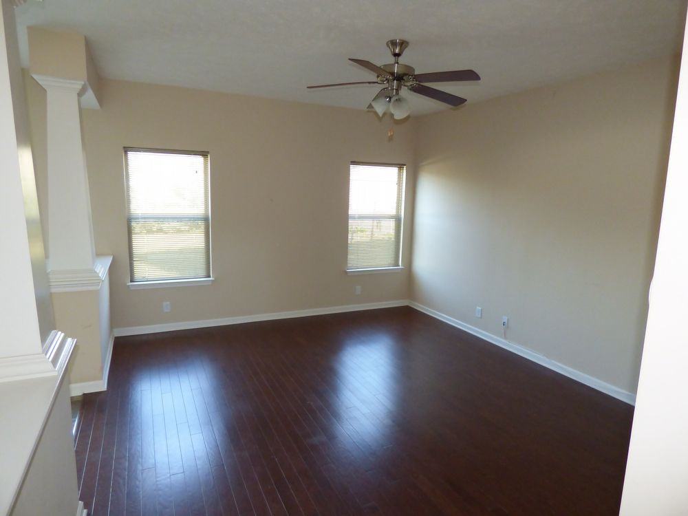 3448 Oval Hesson Lane - Photo 3 of 11