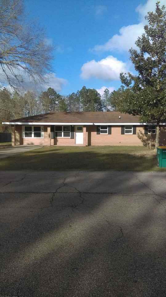 16300 Willow Oak Dr - Photo 2 of 11