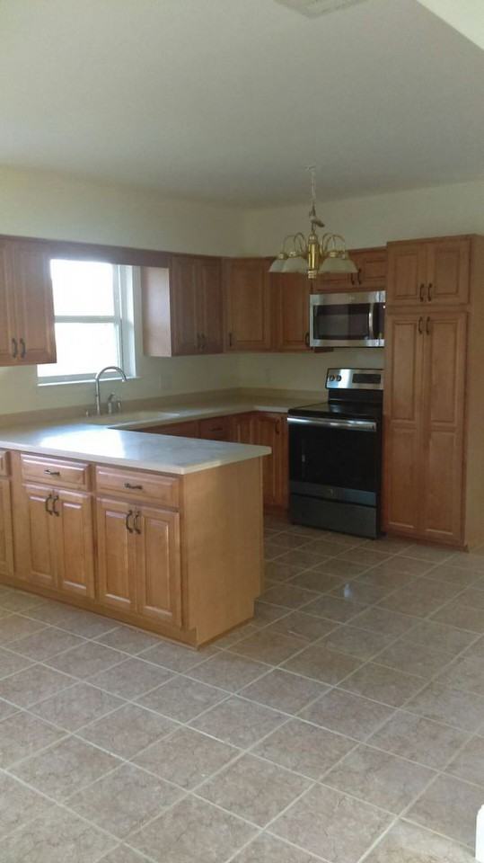 16300 Willow Oak Dr - Photo 3 of 11