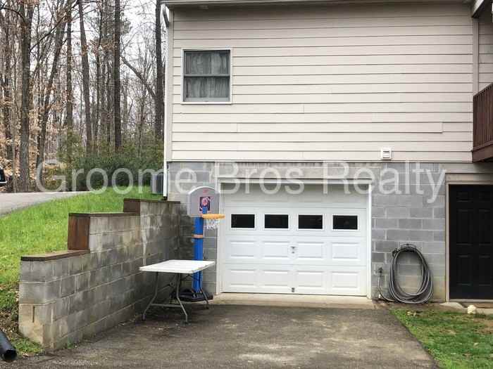 8120 Flannigan Mill Rd - Photo 3 of 13