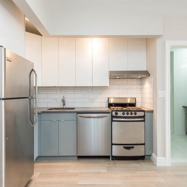 439 Knickerbocker Avenue #3b