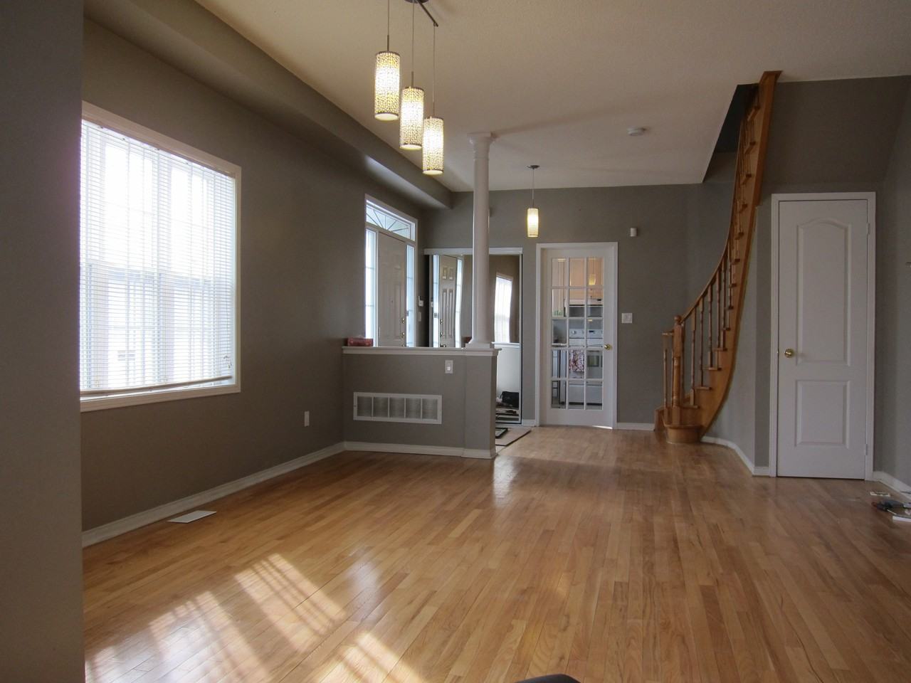 476 Gerrard Street East - Photo 2 of 10