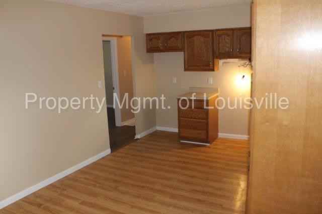 315 Hawthorne Dr - Photo 3 of 11