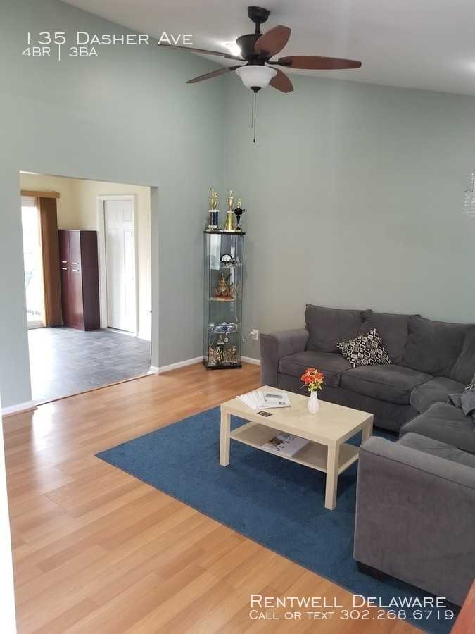 135 Dasher Ave - Photo 3 of 31