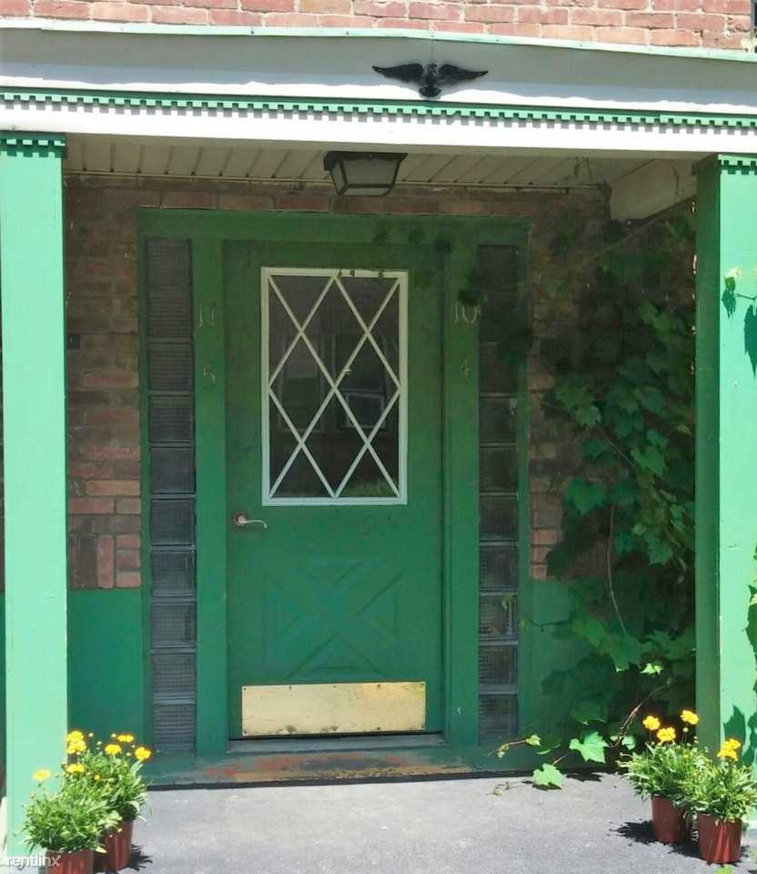 Hillcrest Garden Apartments - Photo 3 of 7