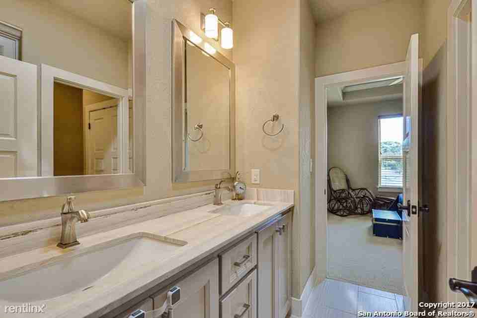 10014 Basilone Ridge - Photo 3 of 25