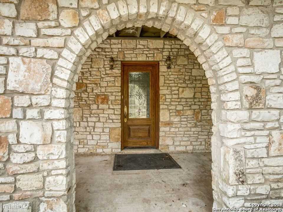 33 FM474 - Photo 2 of 16