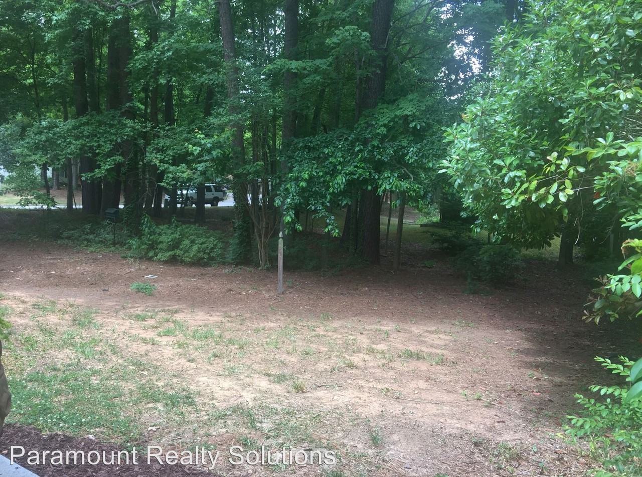 1904 Ford Gates Dr - Photo 3 of 23