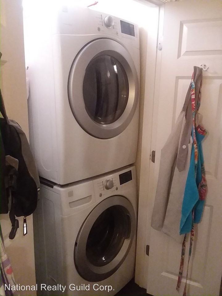 2716 14th Ave S #1 - Photo 2 of 7